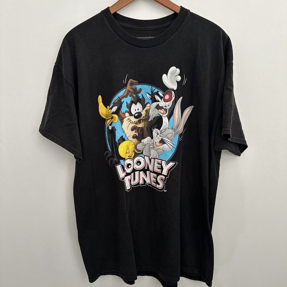 Looney tunes Goat Crew Men's T-Shirt Double Sided Black Size Large Bugs Bunny